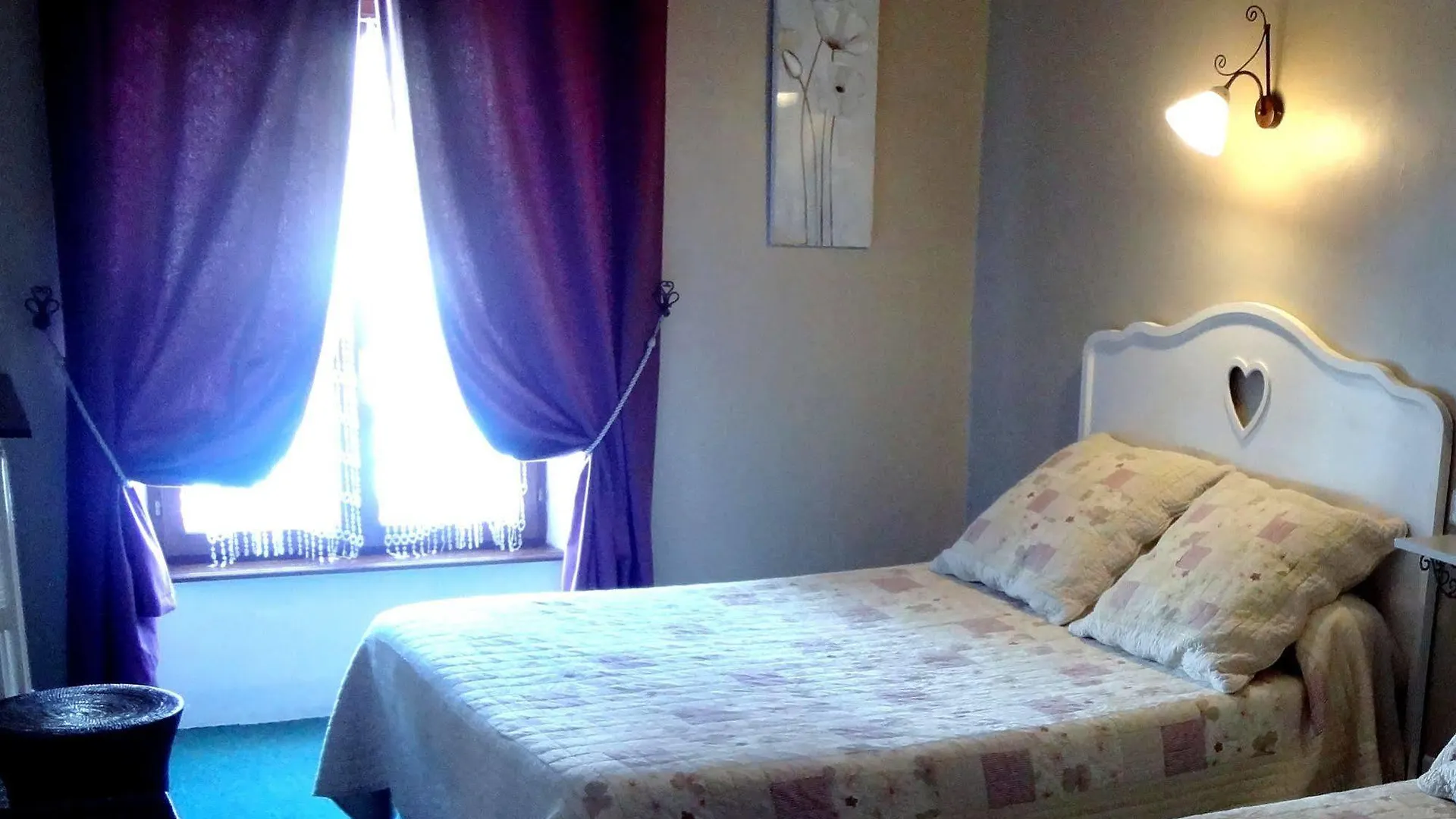 Hotel Logis Hotel-Restaurant Le Relais Hauterives
