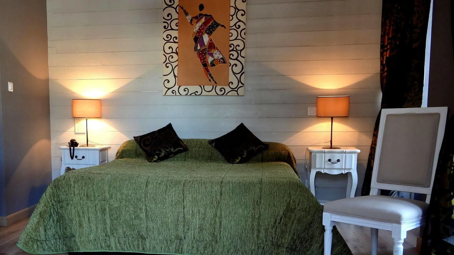 Logis Hotel-Restaurant Le Relais Hauterives Hotel